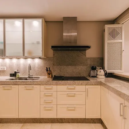 Διαμέρισμα Luxury Sea Views Μαρμπέλλα