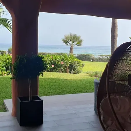 Luxury Sea Views * Μαρμπέλλα