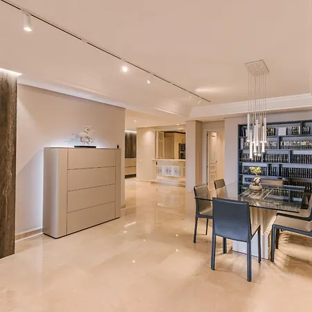 Διαμέρισμα Luxury Sea Views *
