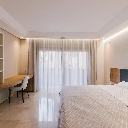 Luxury Sea Views * Μαρμπέλλα