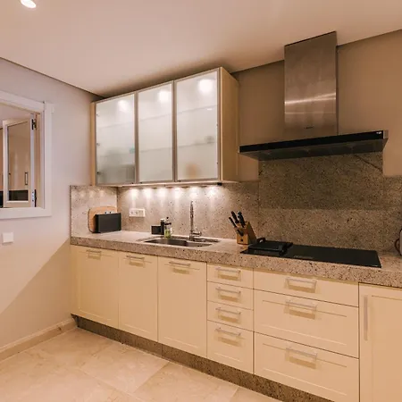 Διαμέρισμα Luxury Sea Views Μαρμπέλλα