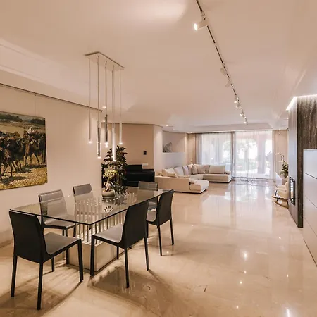 Luxury Sea Views Μαρμπέλλα